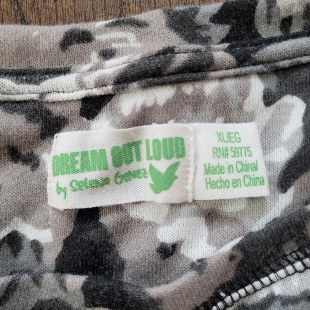 Dream Out Loud Floral Scoop Neck Sweatshirt Top with Gems Size Junior XL NEW - Picture 8 of 9